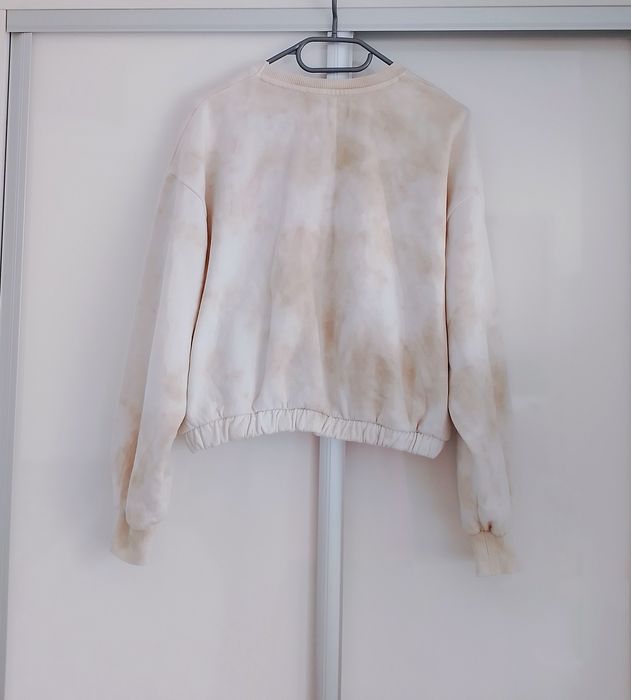 krótka bluza typu oversize z efektem tie-dye