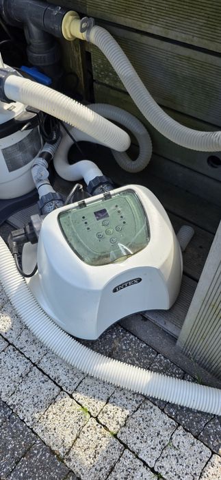 Basen ogrodowy Bestway Hydrium z generatorem chloru  Intex