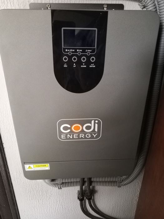 інвертор  Codi Energy 3. 2 квт +акумулятор