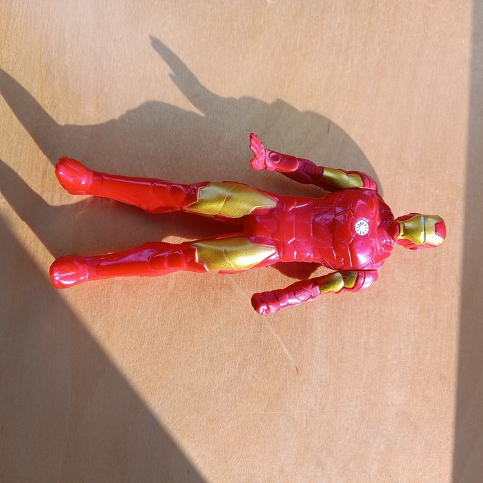 Фігурка Ironman + бонус капітан Америка