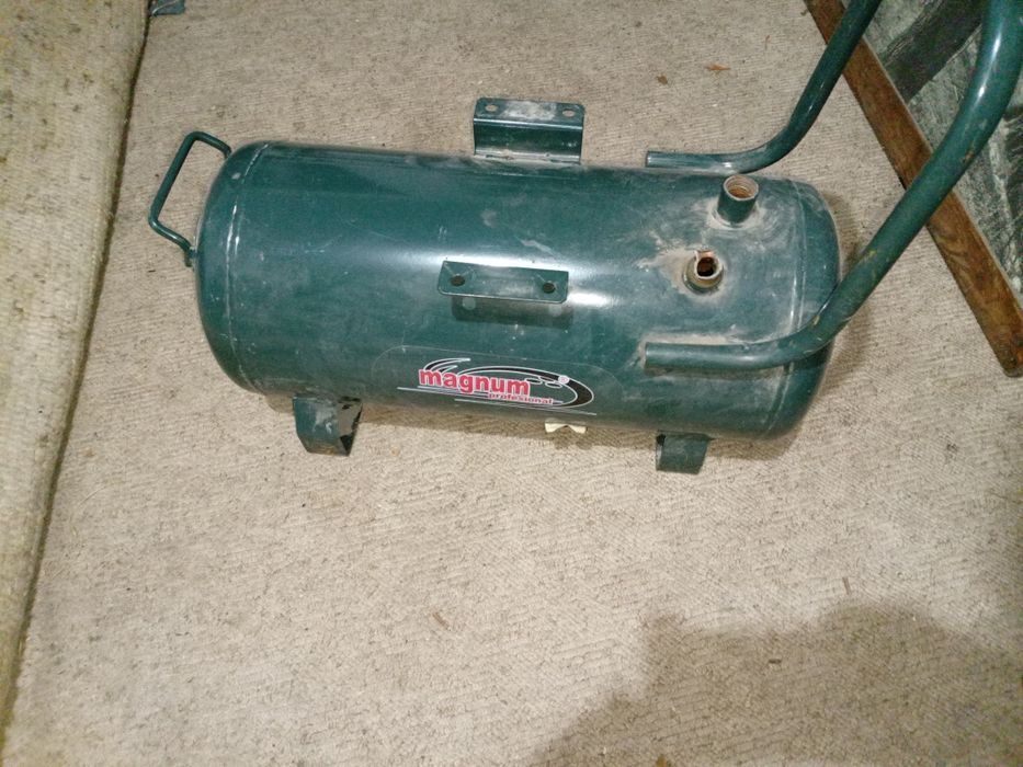 Zbiornik 24L sprężarka kompresor magnum 2012r