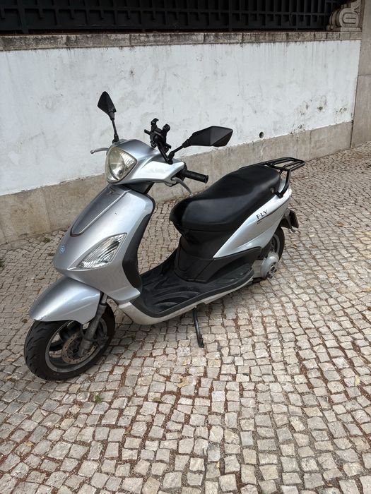Piaggio Fly 125 bom estado. Uso pessoal