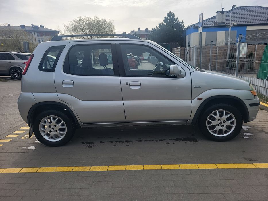 Suzuki Ignis 2002 rok