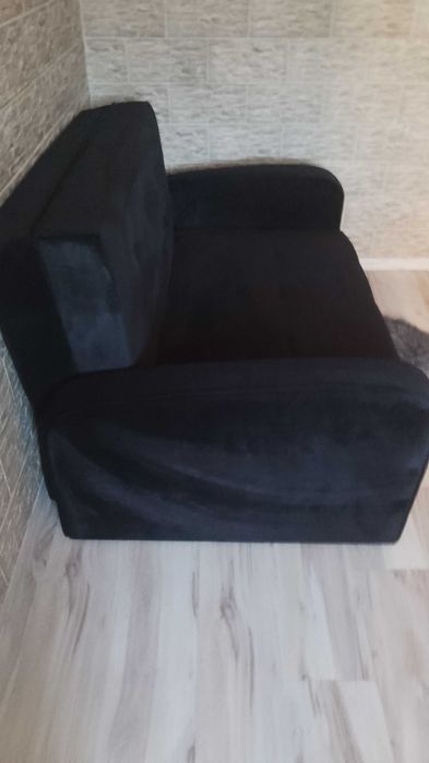 Sofa dwuosobowa czarna