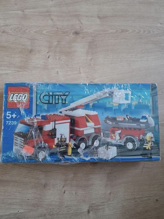 Lego City 7239 Wóz strażacki