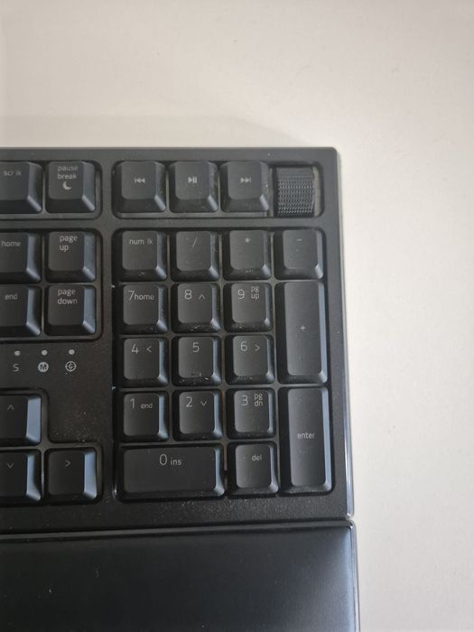 Teclado Razer ornata v2