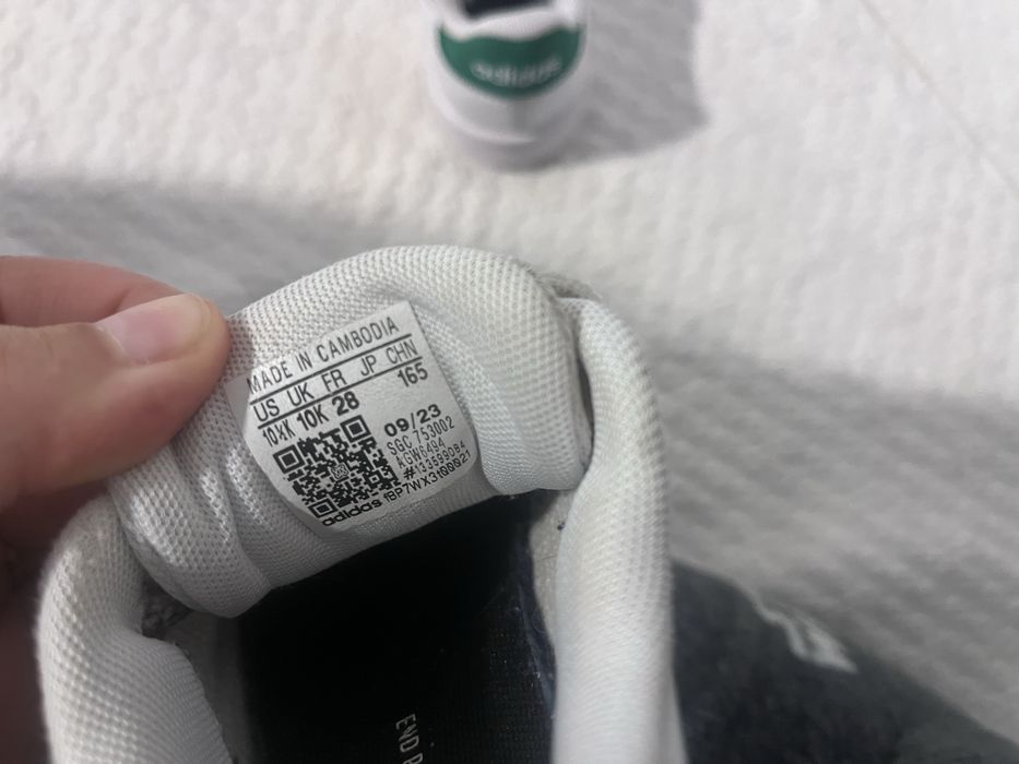 Tenis Adidas em otimo estado