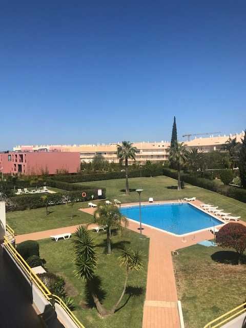 T1 4/p - Vilamoura -  WIFI e Garagem - Desde 500€/Sem