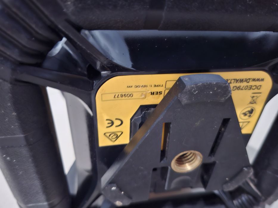 Рівень лазерний ротаційний DeWALT DCE079D1G