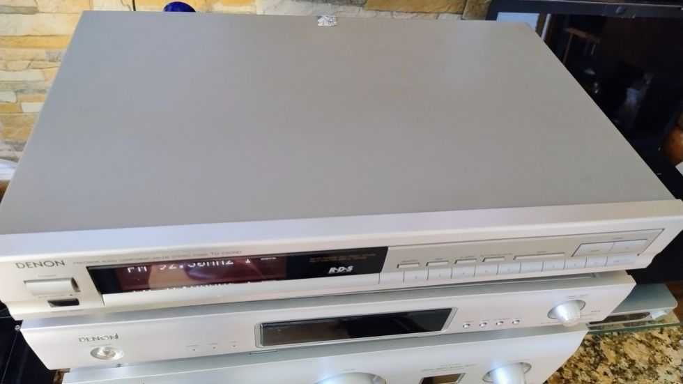 Tuner Denon TU 580RD + PILOTY