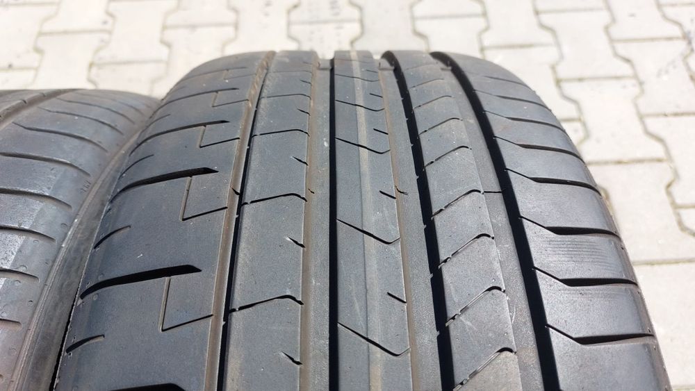 Opony Pirelli 245 40 R18