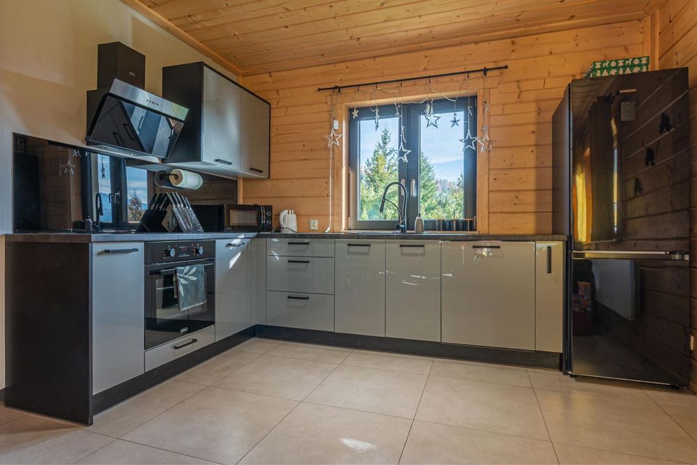 Domek „FOREST” 12 osób  Sauna | Jacuzzi | Balia |