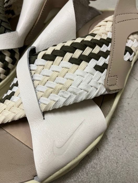 Женские сандали Nike