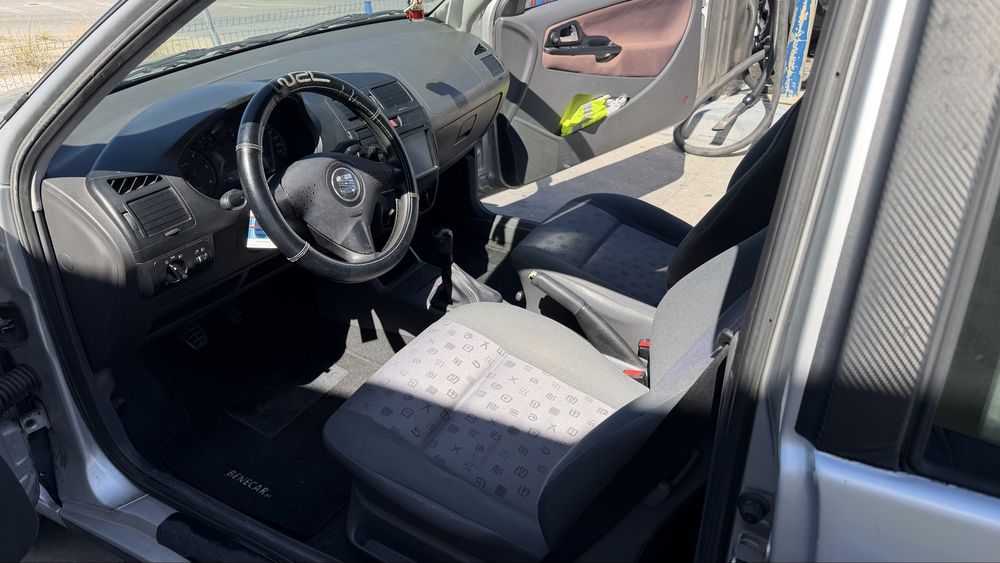 Seat Ibiza 6K3, comercial