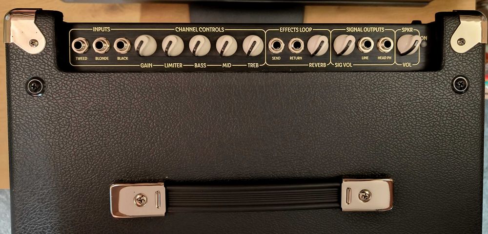 Quilter Aviator Cub 112