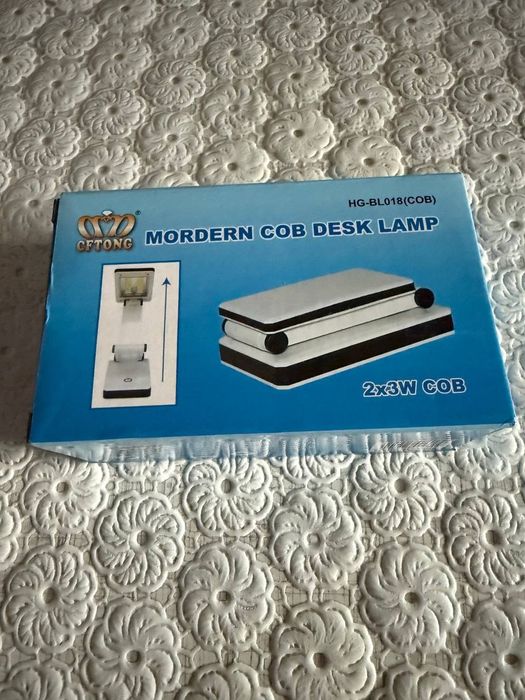 Настольная светодиодная LED лампа