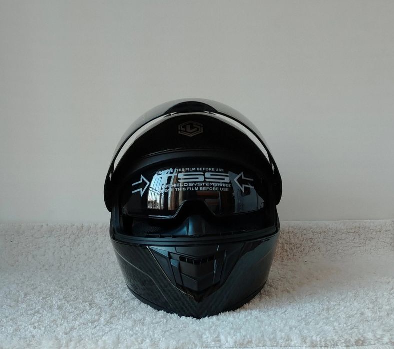 Capacete lvs2 carbono