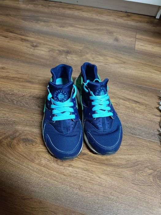 Nike huarche 38(24cm)