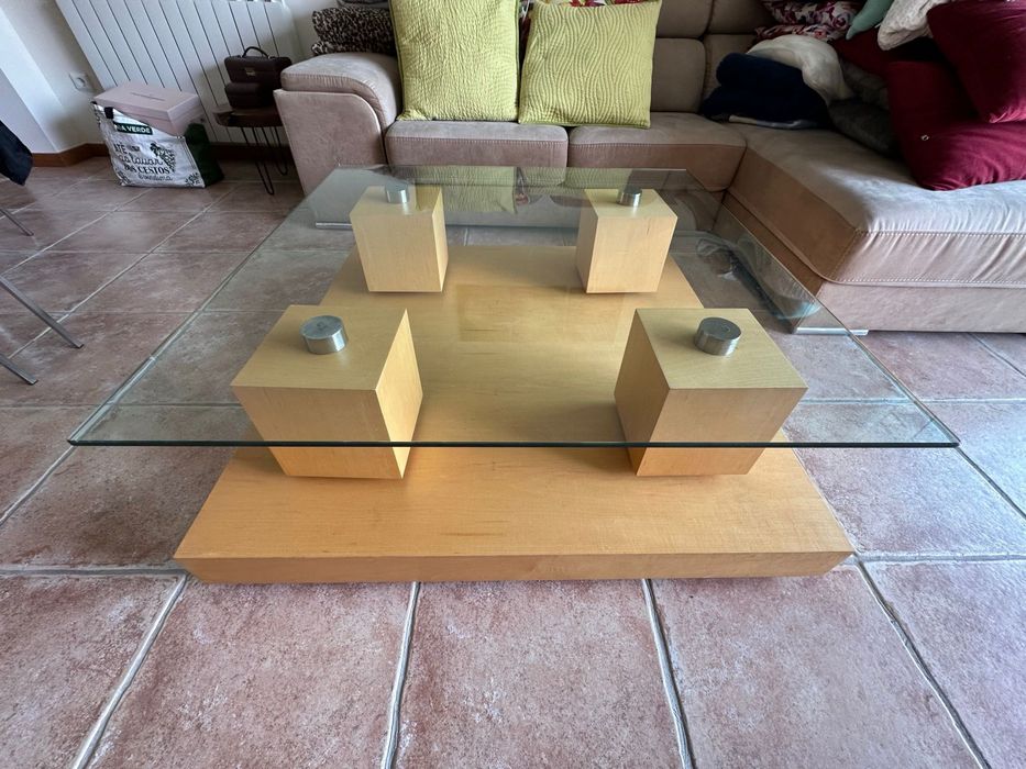 Mesa sala estar madeira e vidro