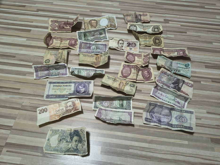 Stare banknoty kolekcjonerskie