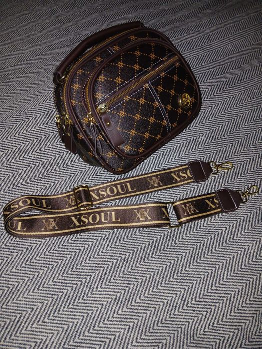 Bolsa de senhora grande nova