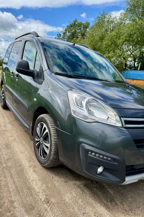 Samochód osobowy Citroen Berlingo 2018 r. 1,6 HDI