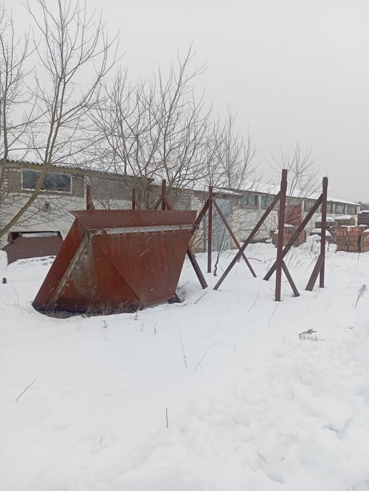 Дозатори інертних  , бункера , ємності , для вібропреса пітателі