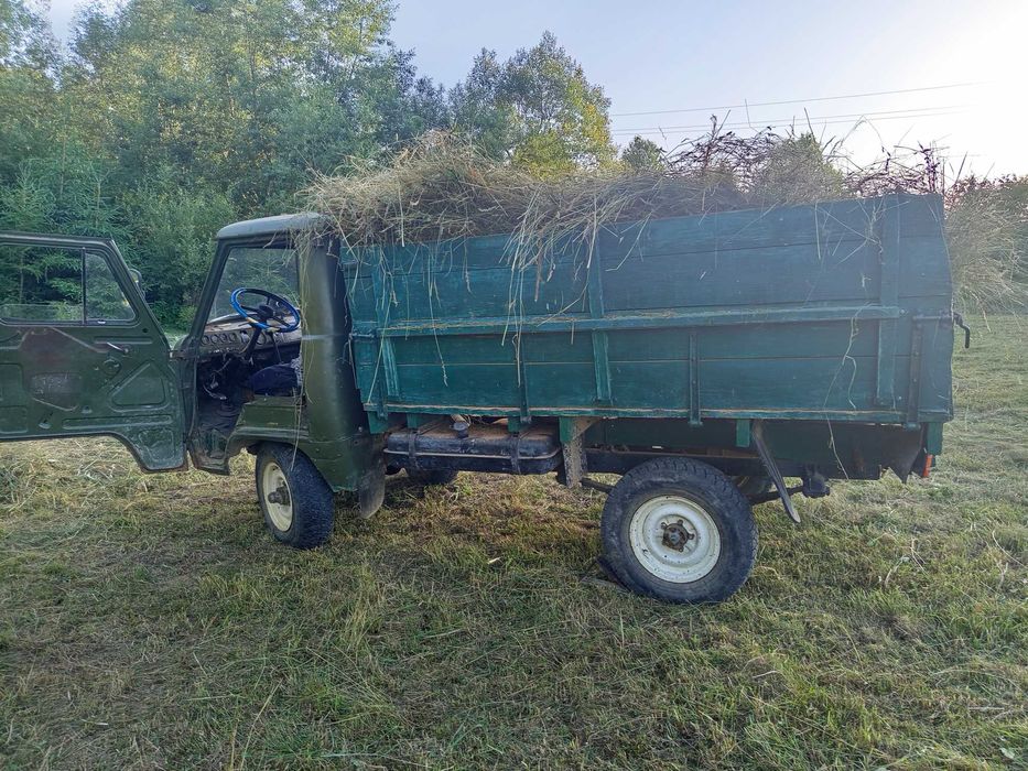 Продам уаз бортовий