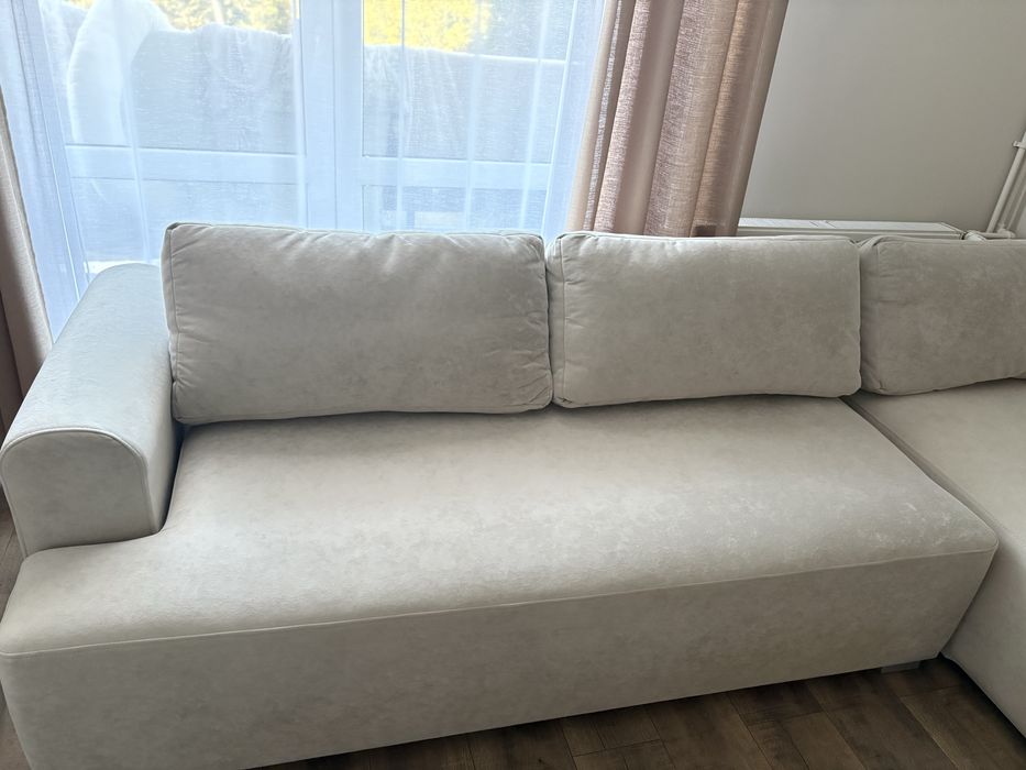 Narożnik z funkcją spania