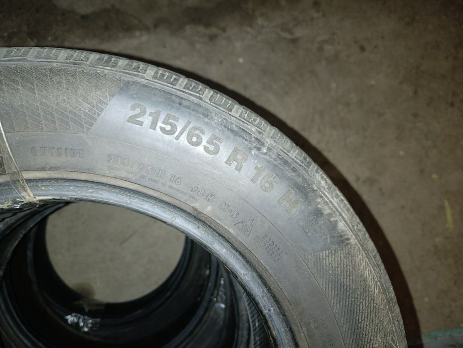 Зимова гума контіненталь