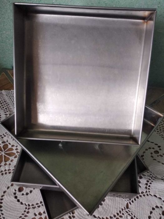 Сковорода с крышкой, формы для теста, противни