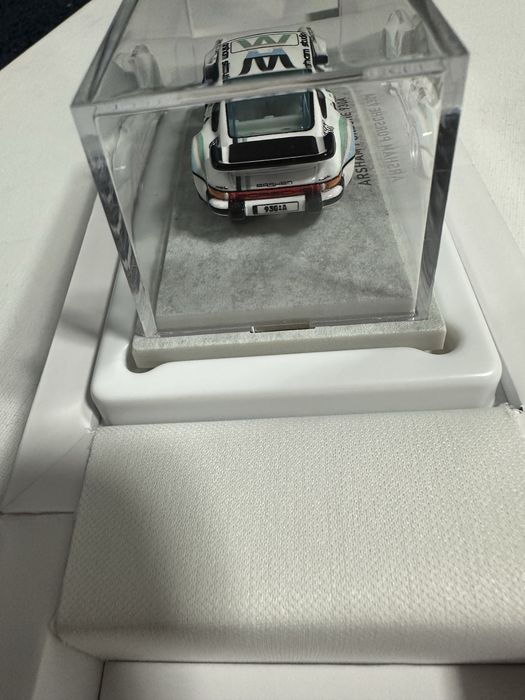 Hot wheels rlc arsham porsche 930a  arsham 911 red line club legends archive