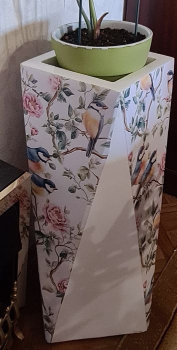 Напольные декоративные вазы-кашпо