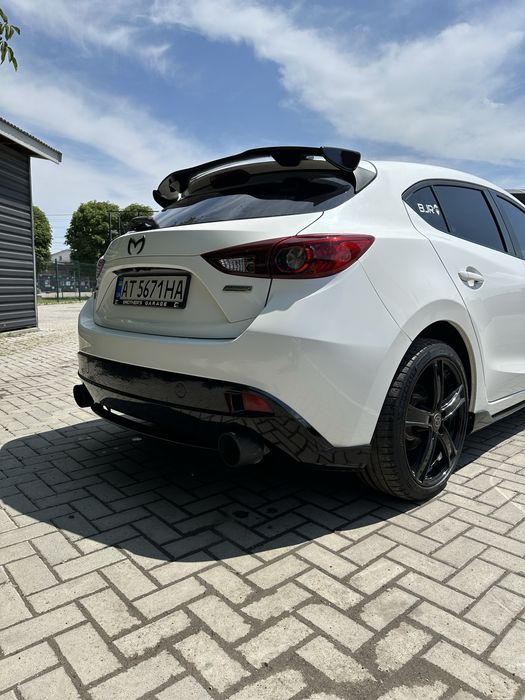 Продам Mazda 3 2013