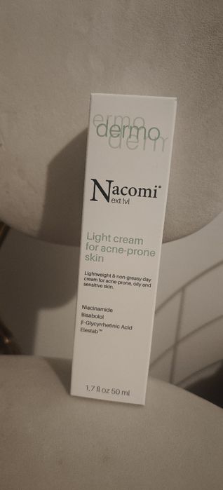 Nacomi Next Level lekki krem do skóry trądzikowej