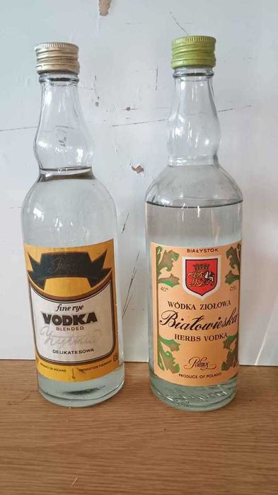 Sprzedam etykiety z PRL-u