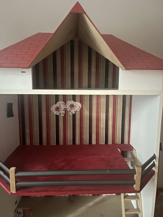 Domek dla lalek  dls dzieci