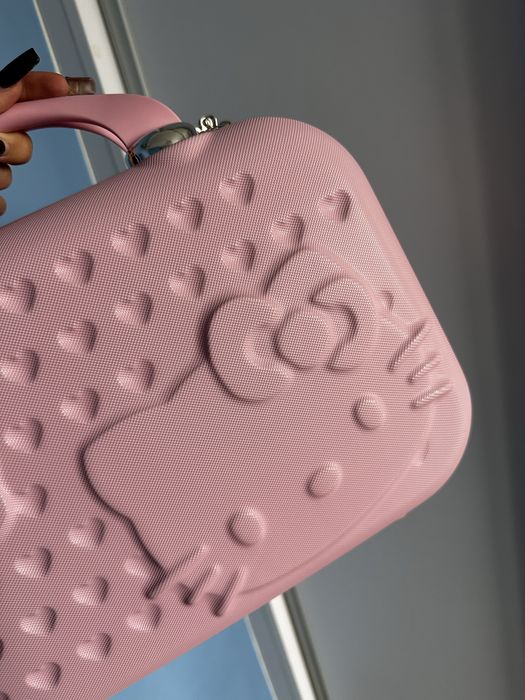 Kuferek podróżny hello kitty
