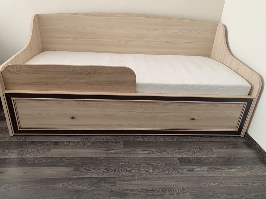 Кровать односпальная 900 х 2000