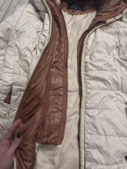 Куртка жіноча пуховик