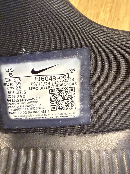 Босоніжки спортивні Nike