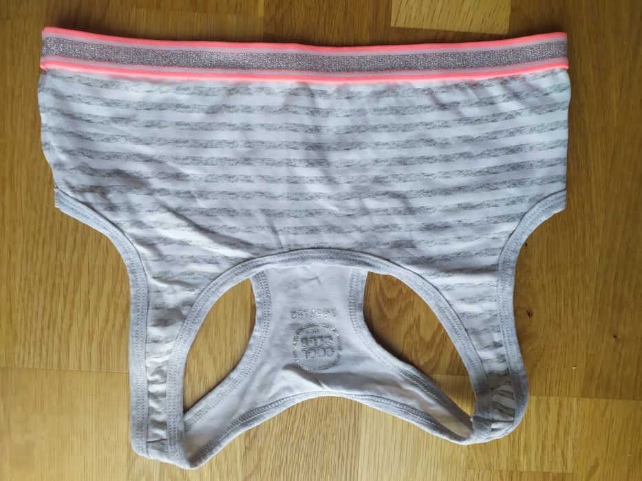 Sportowy biustonosz dziewczęcy Cool Club 146/152