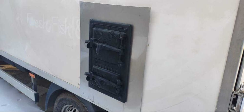 Sauna mobilna opalana drewnem na IVECO Daily 35C15