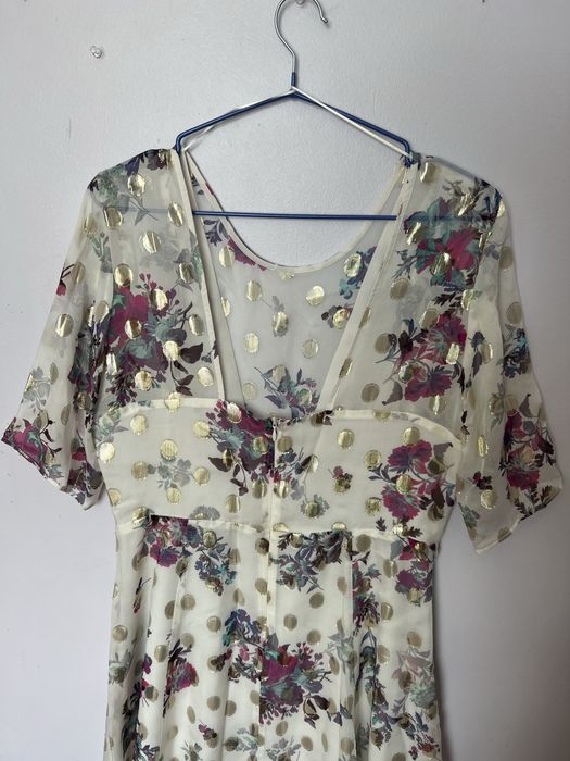 Шовкова сукня з відкритою спинкою