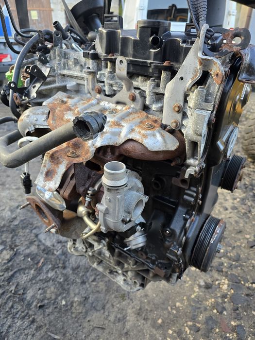 Silnik  kompletny 2,3 125 koni symbol M9T B 870 uszkodzony