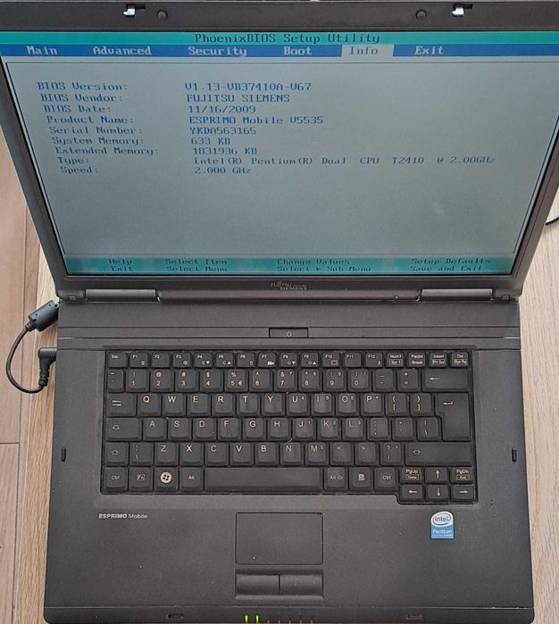 Fujitsu Siemens ESPRIMO Mobile V5535, RAM 2GB, HDD 160 GB, DVD