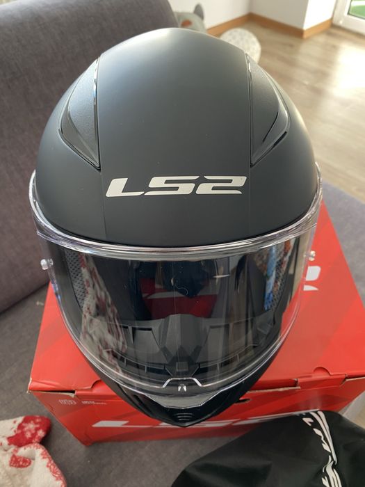 Kask motocyklowy LS2 czarny mat L