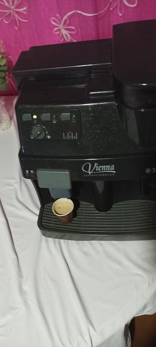 Maquina de café saeco automática