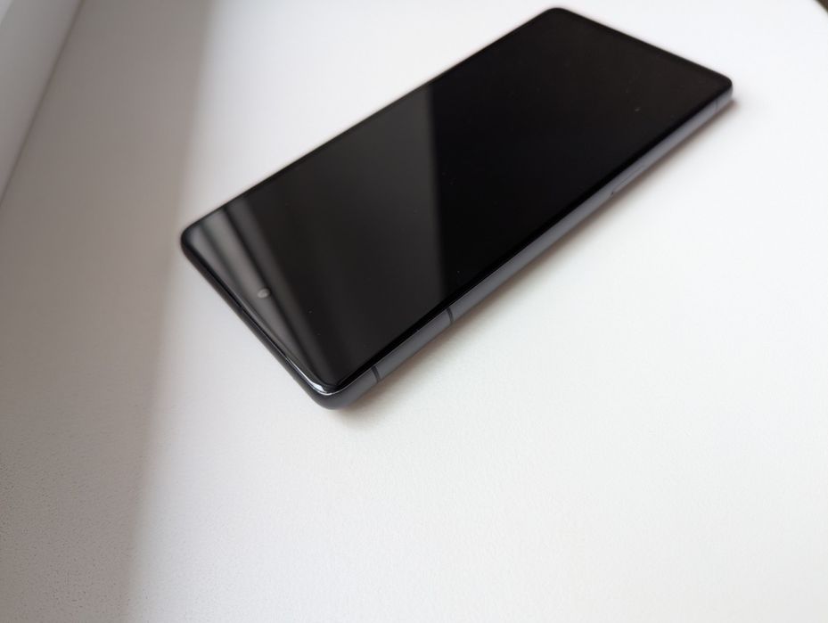 Google Pixel 7 8/128GB идеал Neverlock