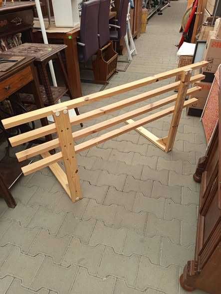 Półka ,stojak do własnej aranżacji wys 70cm szer 136cm.